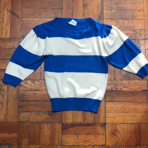 VTG ‘80s Blue and Ivory Sweater, SZS-M, EVC - Picture 3 of 7